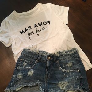 “Mas amor por favor” tee from a new day